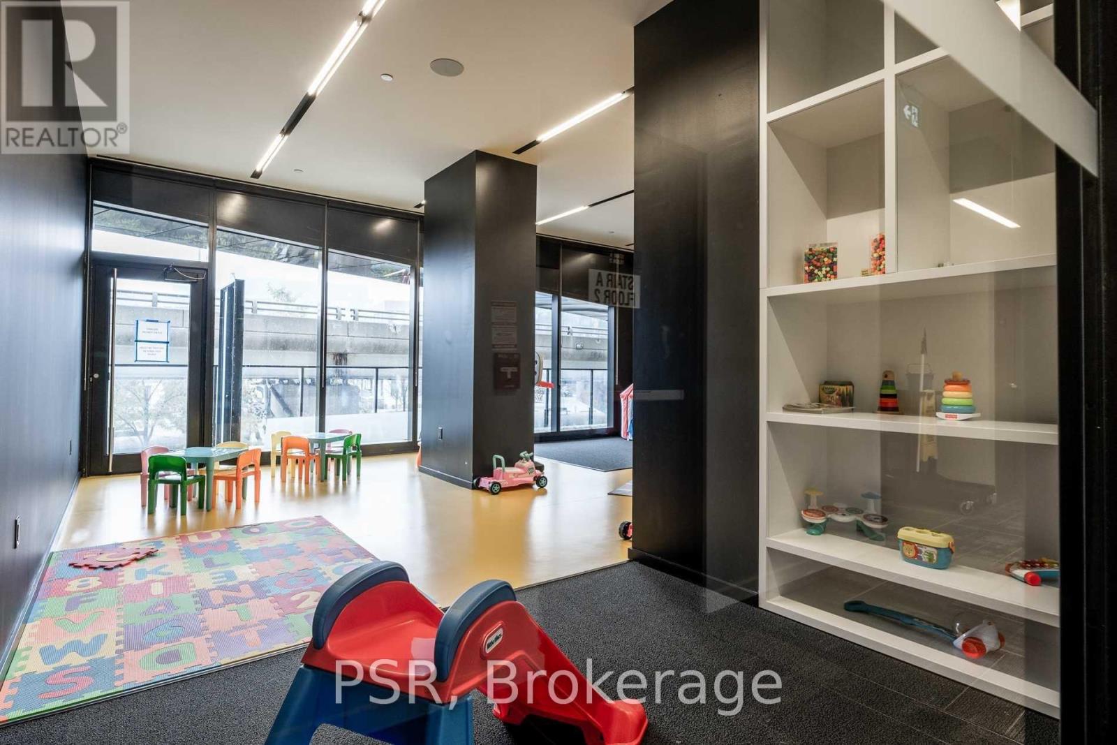 712 - 21 Lawren Harris Square, Toronto (Waterfront Communities), Ontario  M5A 0T4 - Photo 26 - C12207646