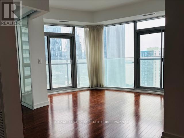 2802 - 14 York Street, Toronto, Ontario  M5J 0B1 - Photo 6 - C12207652