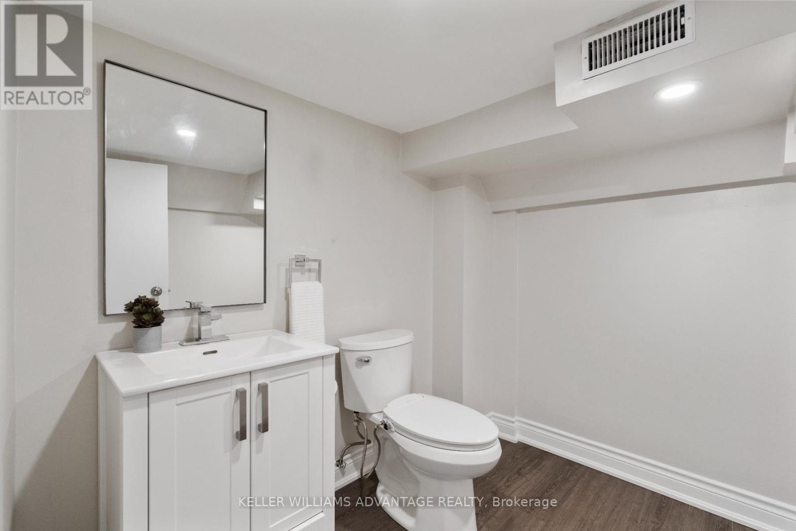 387 Elm Road, Toronto, Ontario  M5M 3V9 - Photo 31 - C12207662