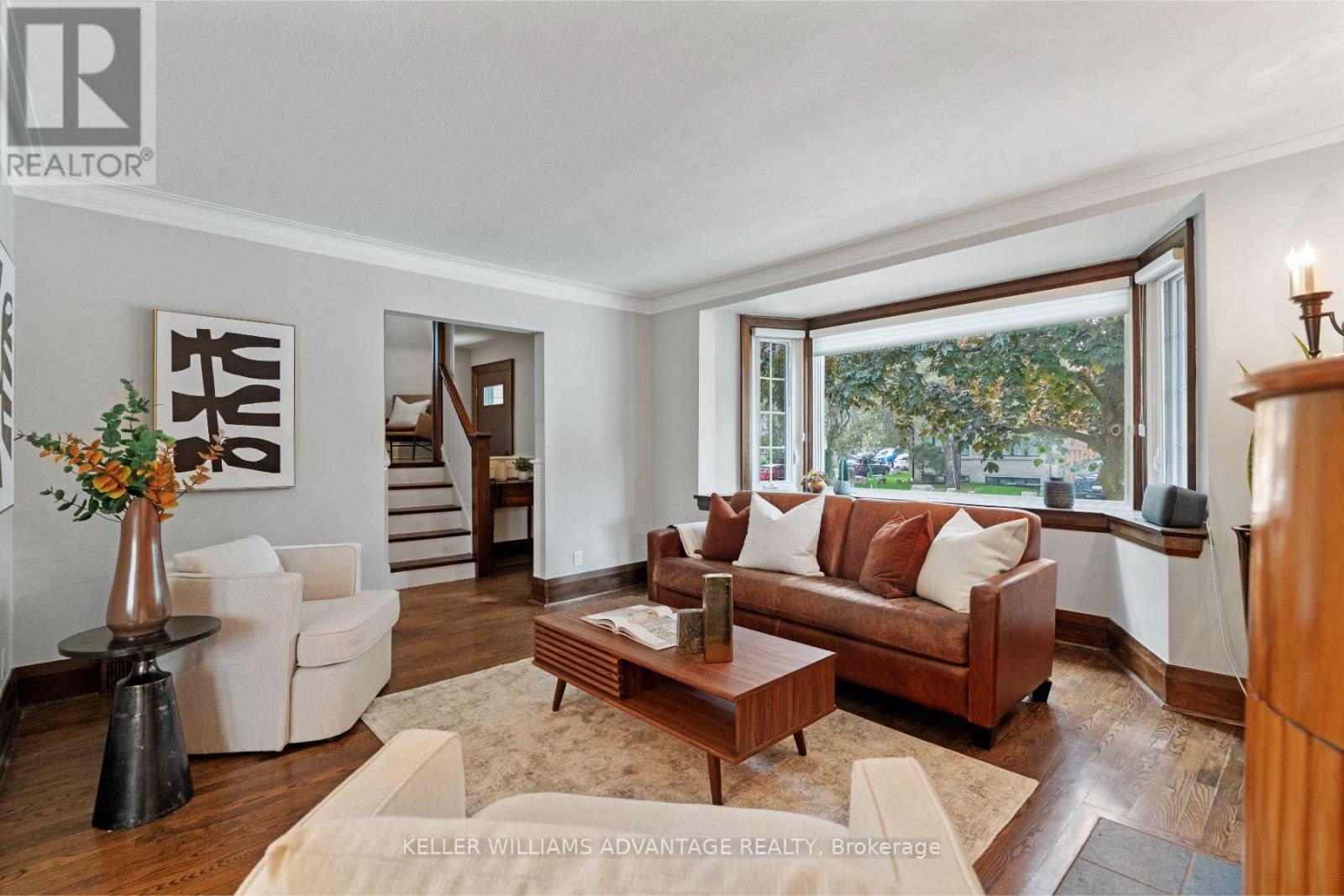 387 Elm Road, Toronto, Ontario  M5M 3V9 - Photo 9 - C12207662