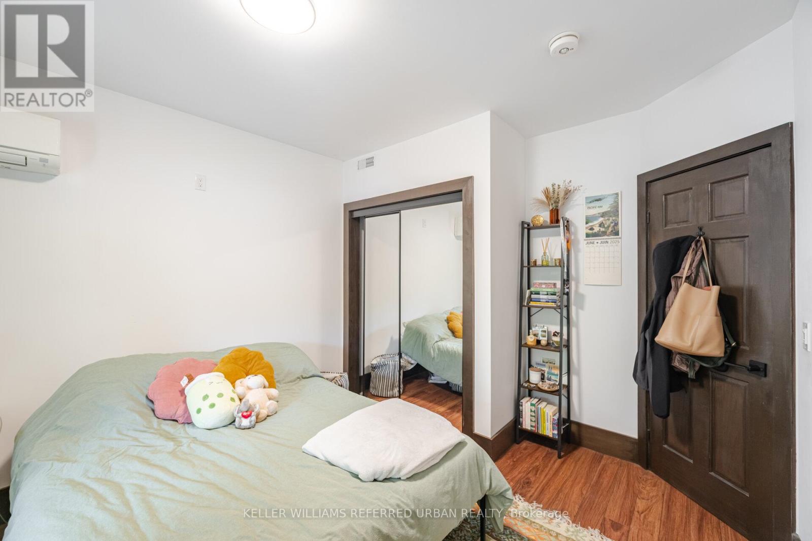 180 Beatrice Street, Toronto, Ontario  M6G 3G1 - Photo 25 - C12207686