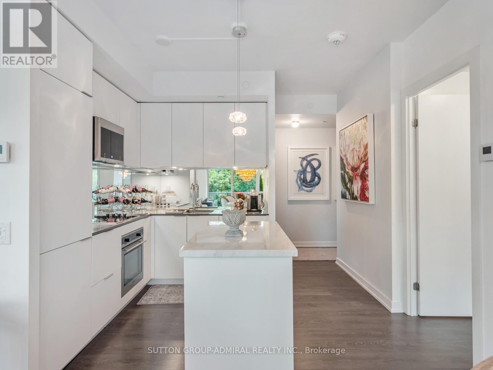 304 - 609 Avenue Road, Toronto, Ontario  M4V 0B1 - Photo 13 - C12207709