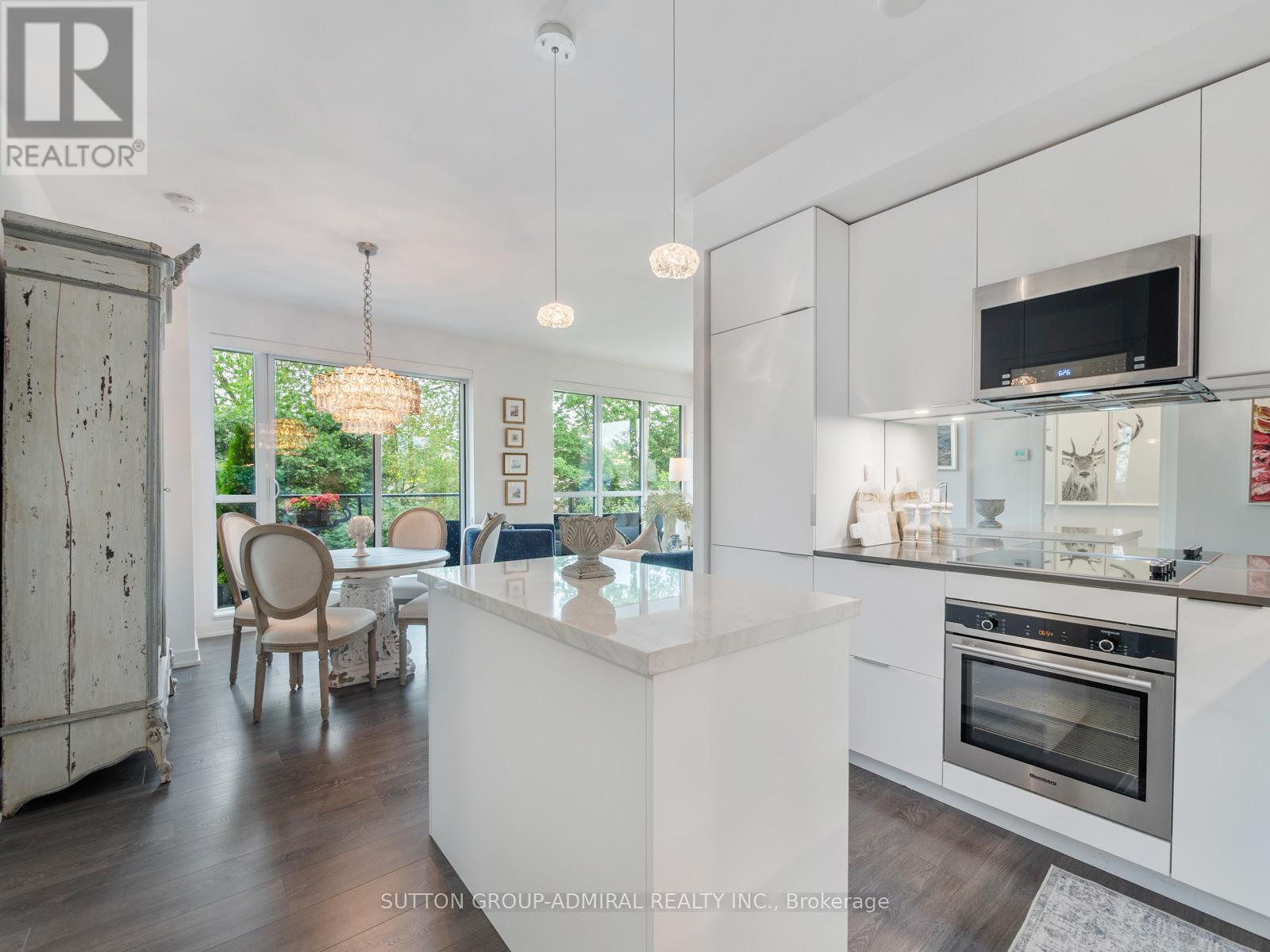 304 - 609 Avenue Road, Toronto, Ontario  M4V 0B1 - Photo 8 - C12207709