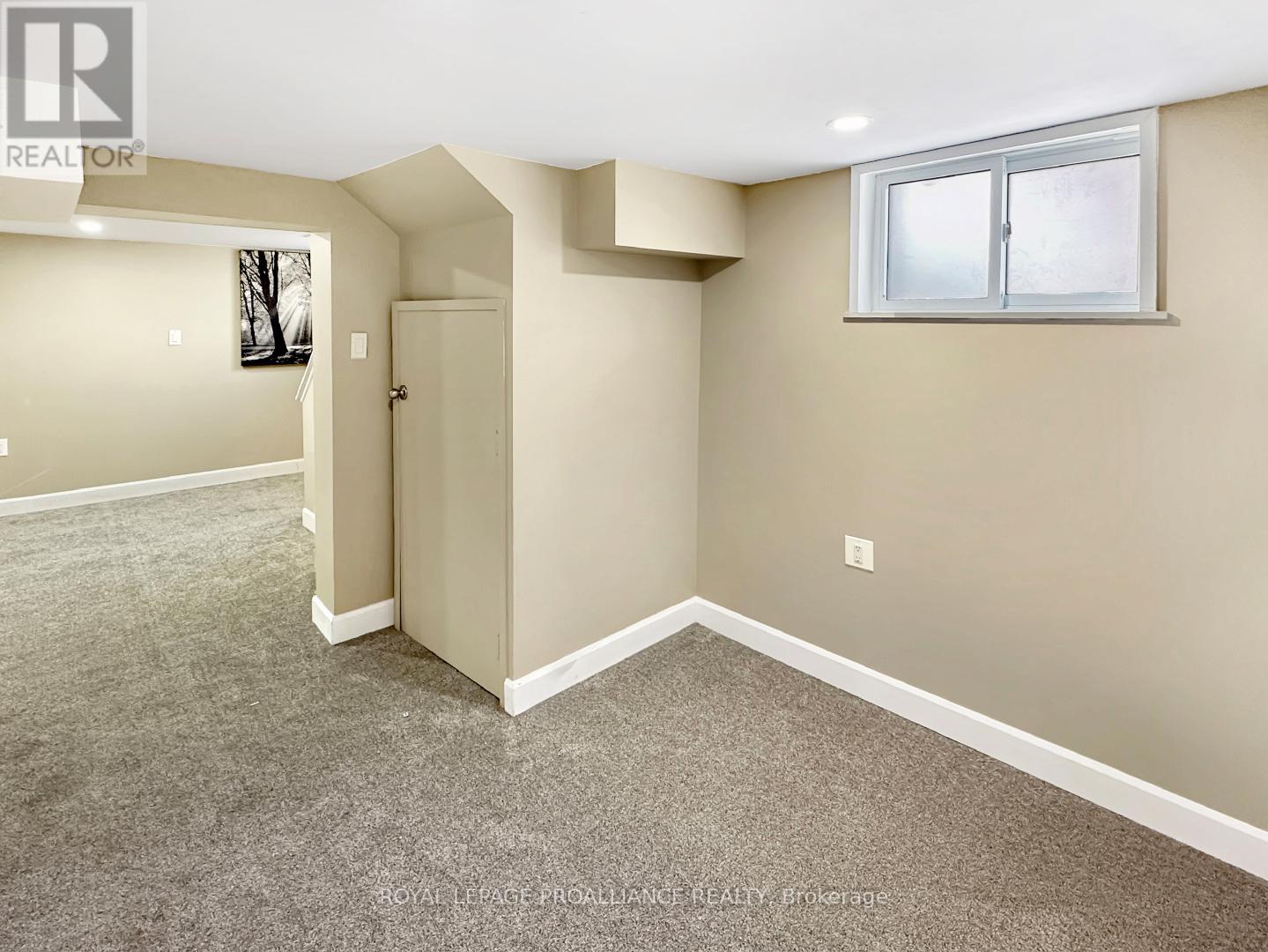 329 Bridge Street E, Belleville (Belleville Ward), Ontario  K8N 1P5 - Photo 27 - X12207790
