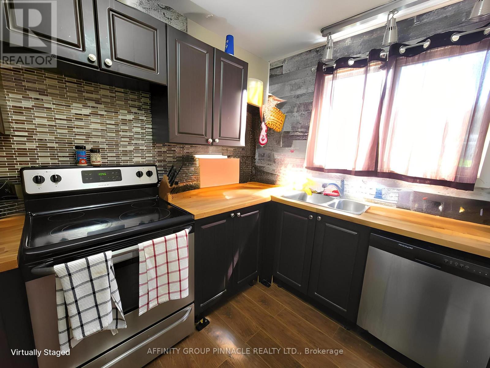 2473 Selwyn Bay Lane, Selwyn, Ontario  K0L 2H0 - Photo 15 - X12207842