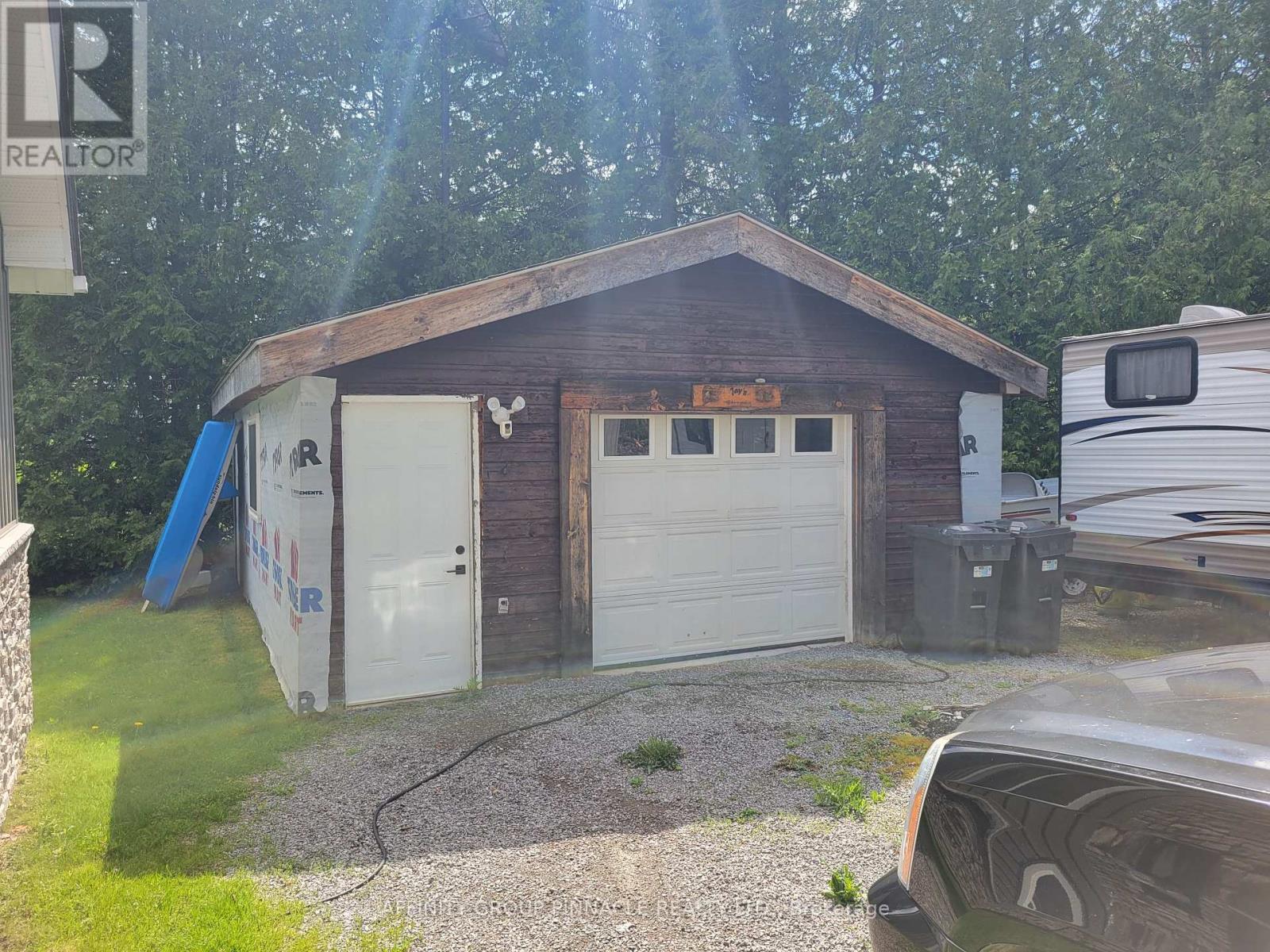 2473 Selwyn Bay Lane, Selwyn, Ontario  K0L 2H0 - Photo 31 - X12207842
