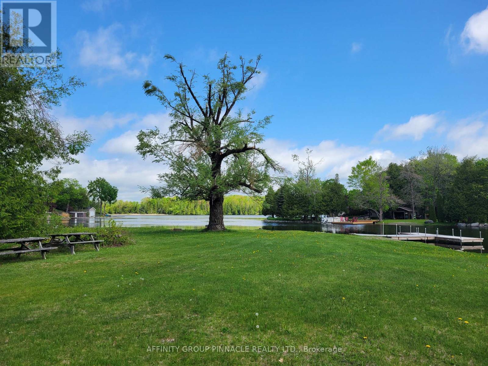 2473 Selwyn Bay Lane, Selwyn, Ontario  K0L 2H0 - Photo 5 - X12207842