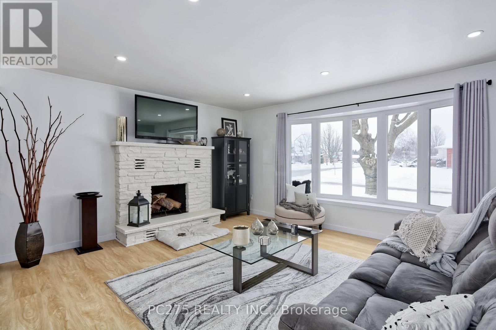 1 Idsardi Avenue, St. Thomas, Ontario  N5R 5P5 - Photo 4 - X12207722