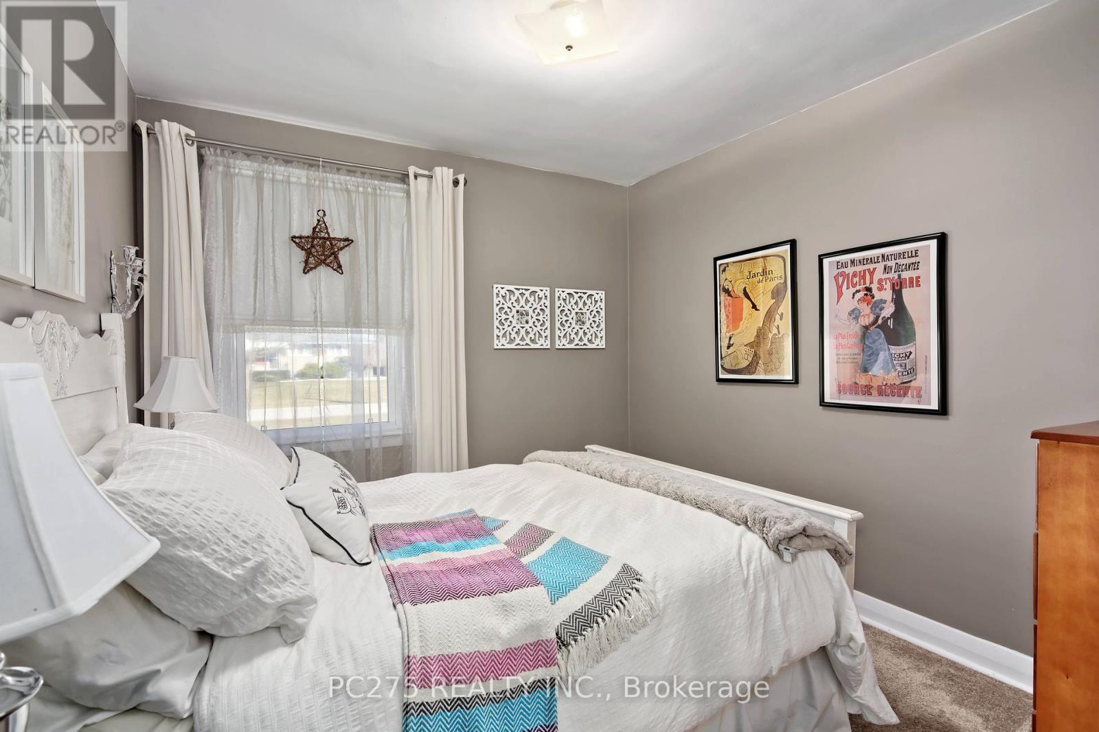 4 Lyndale Avenue, Central Elgin, Ontario  N5R 1C4 - Photo 19 - X12207741