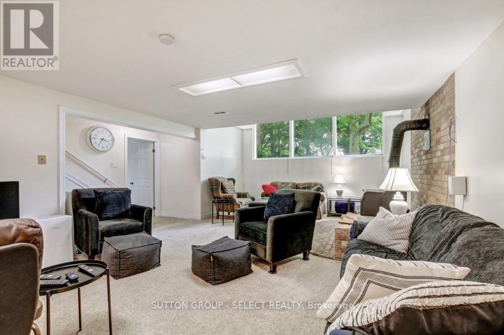 23471 Heritage Road, Thames Centre, Ontario  N0M 2P0 - Photo 20 - X12207780