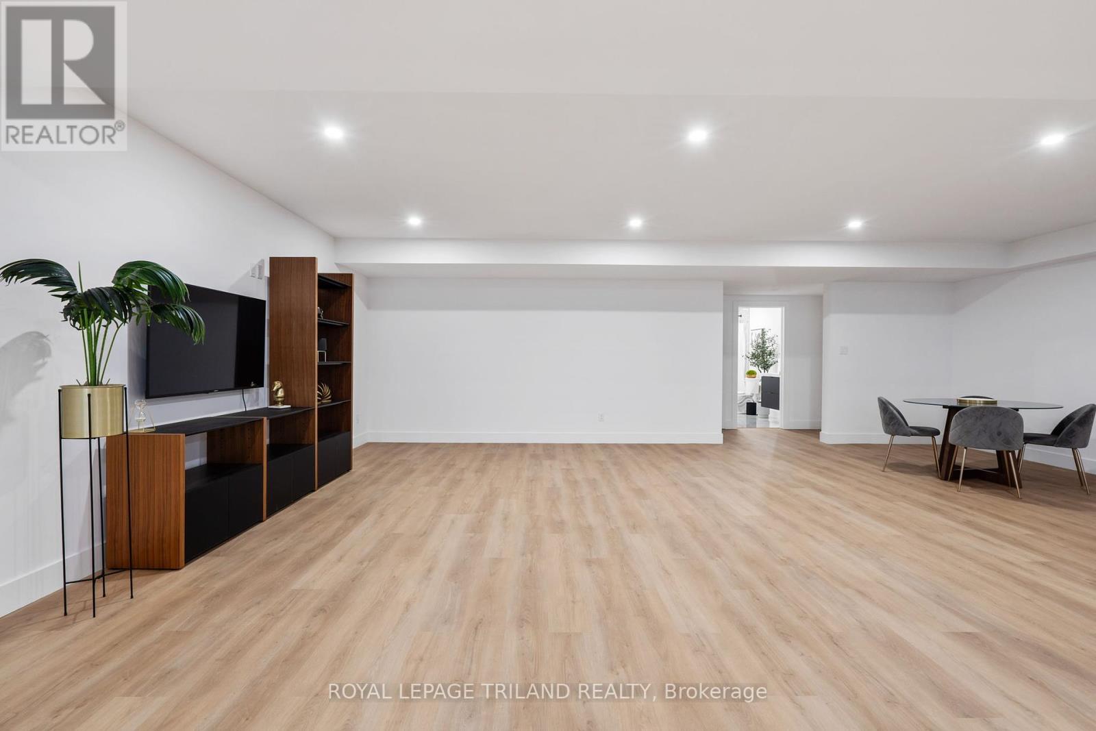 3455 Grand Oak Crossing, London South (South V), Ontario  N6P 0G7 - Photo 31 - X12207818