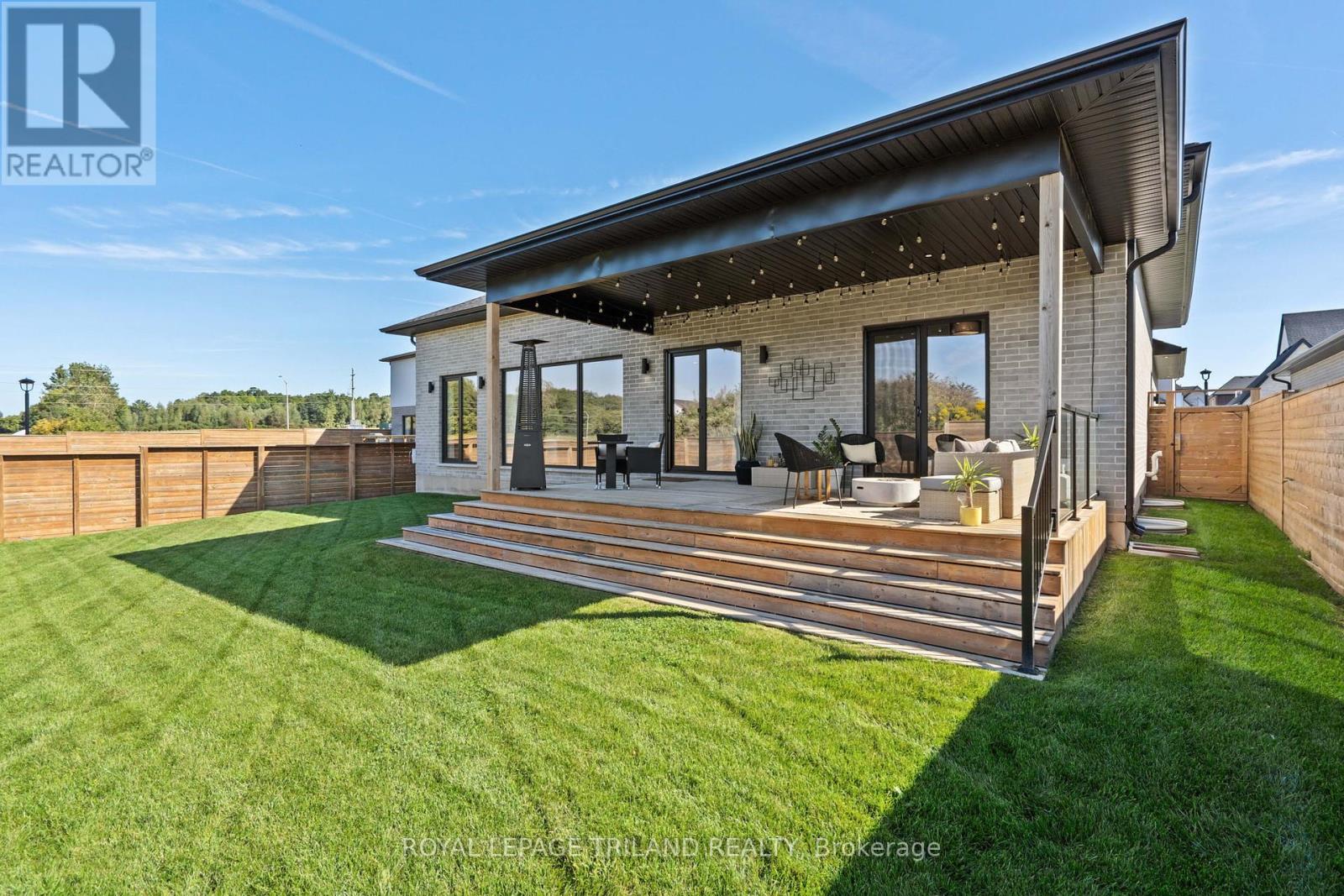 3455 Grand Oak Crossing, London South (South V), Ontario  N6P 0G7 - Photo 41 - X12207818