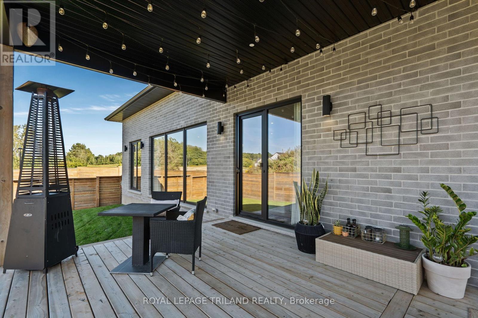 3455 Grand Oak Crossing, London South (South V), Ontario  N6P 0G7 - Photo 43 - X12207818