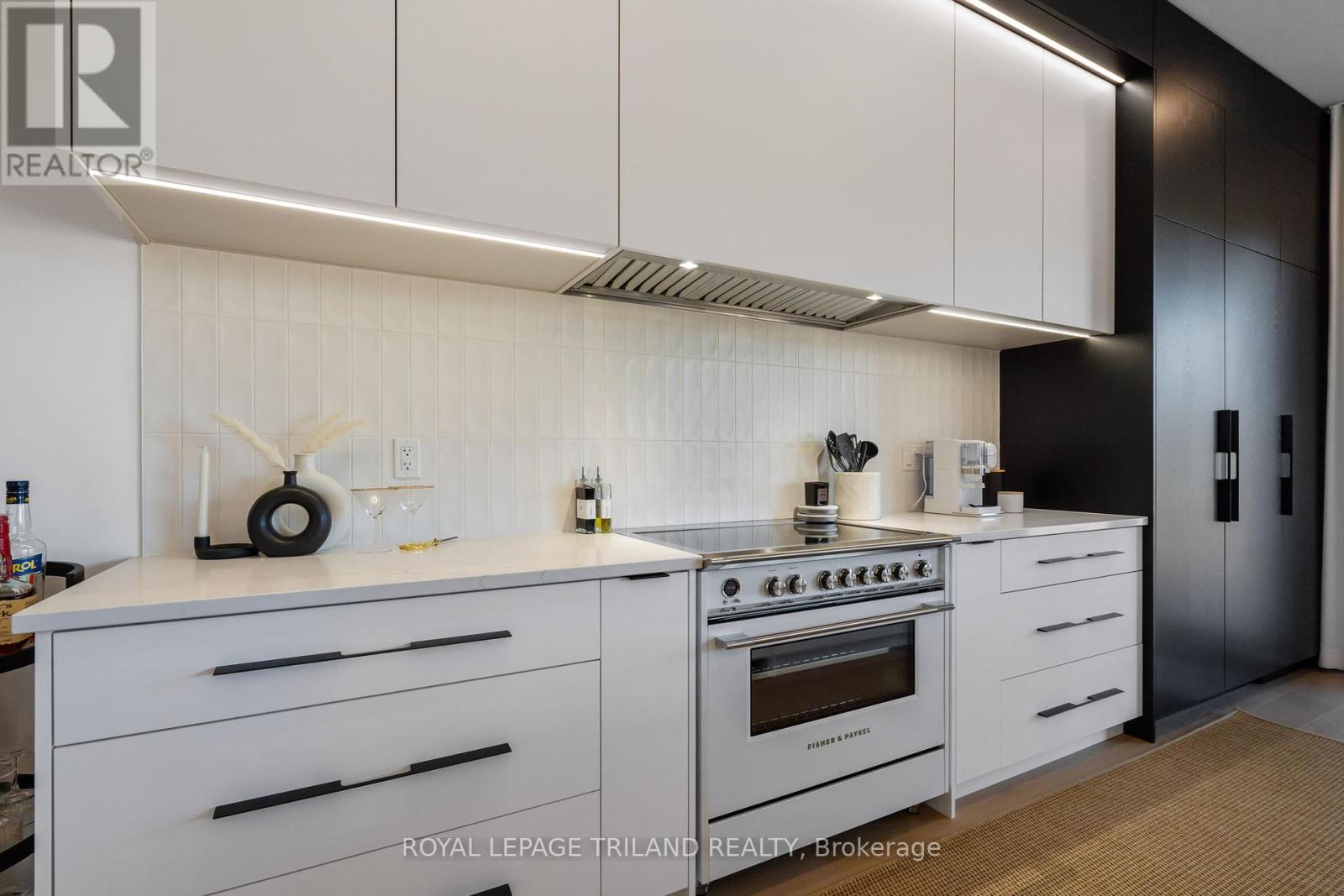 3455 Grand Oak Crossing, London South (South V), Ontario  N6P 0G7 - Photo 9 - X12207818