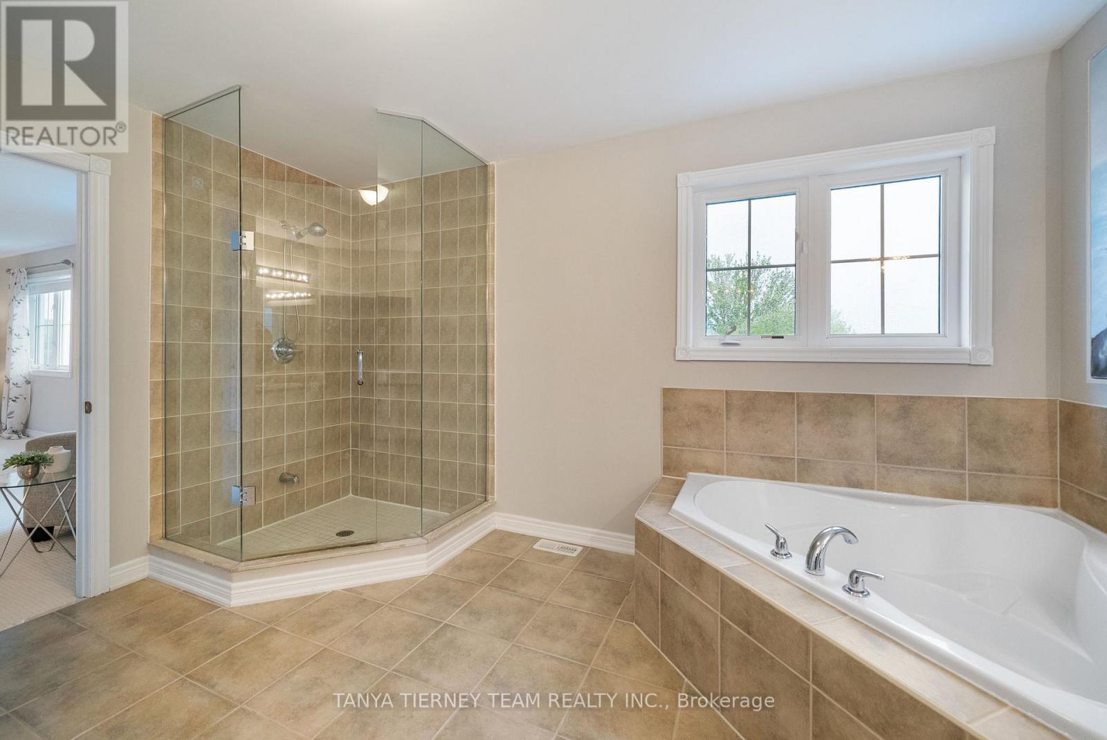 3 Denbury Court, Whitby (Brooklin), Ontario  L1M 2P3 - Photo 24 - E12207654