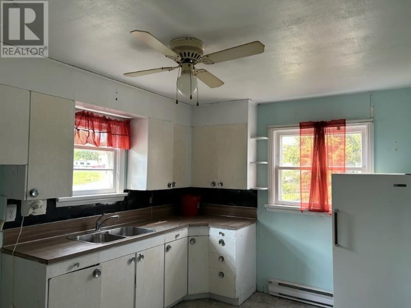 152 First St, Nipigon, Ontario  P0T 2J0 - Photo 2 - TB251473