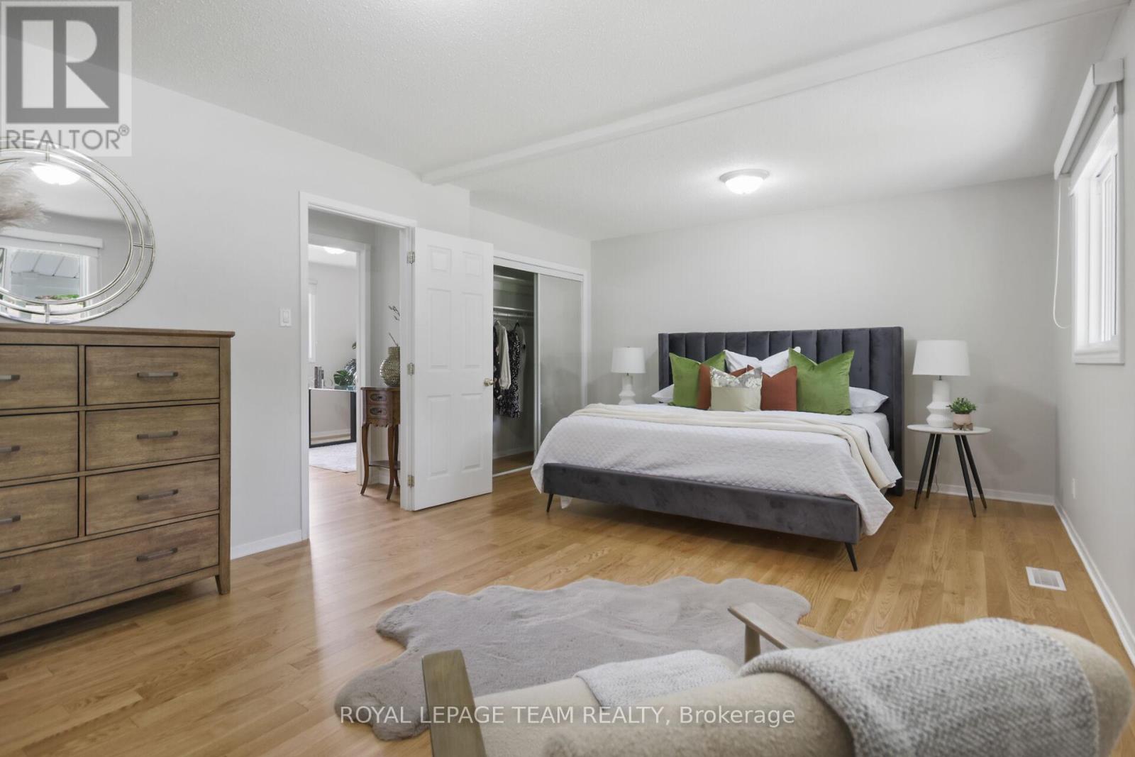 102 Oriole Avenue, Ottawa, Ontario  K2L 1E7 - Photo 20 - X12207724