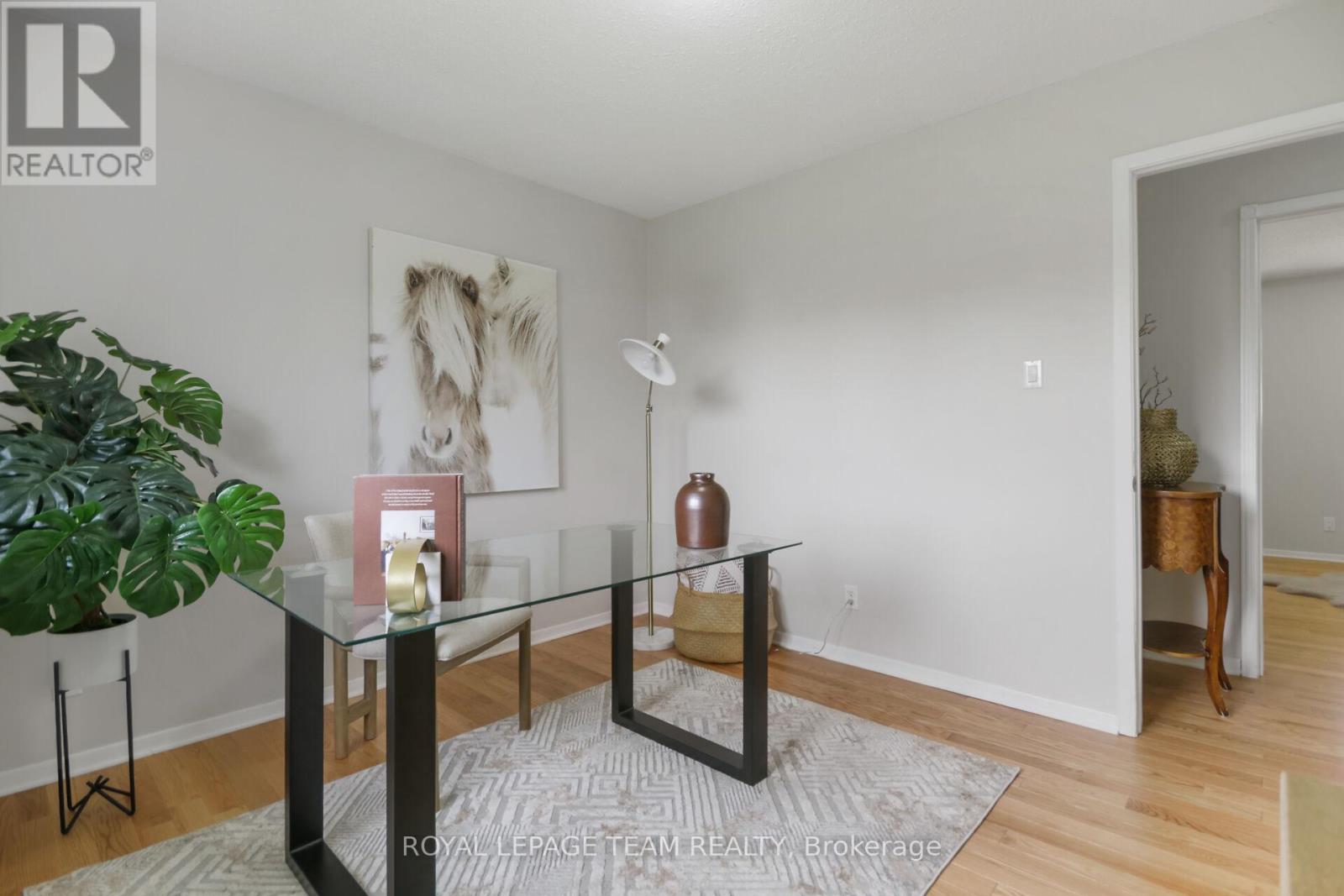 102 Oriole Avenue, Ottawa, Ontario  K2L 1E7 - Photo 24 - X12207724