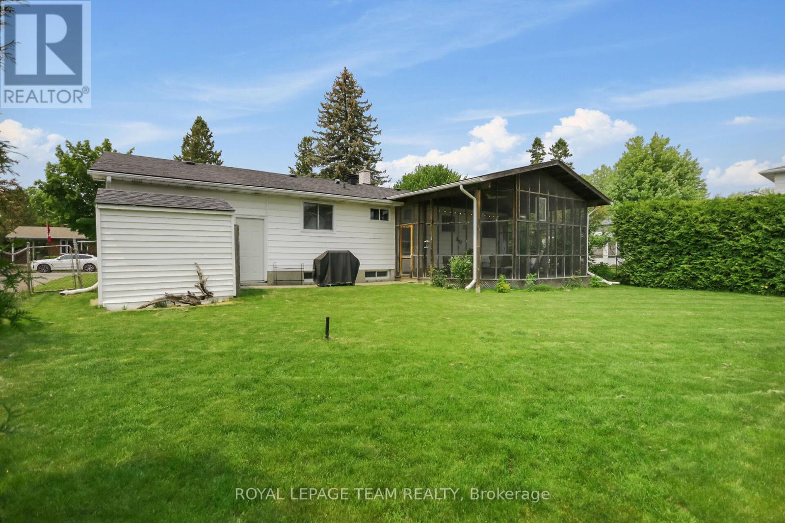 102 Oriole Avenue, Ottawa, Ontario  K2L 1E7 - Photo 43 - X12207724