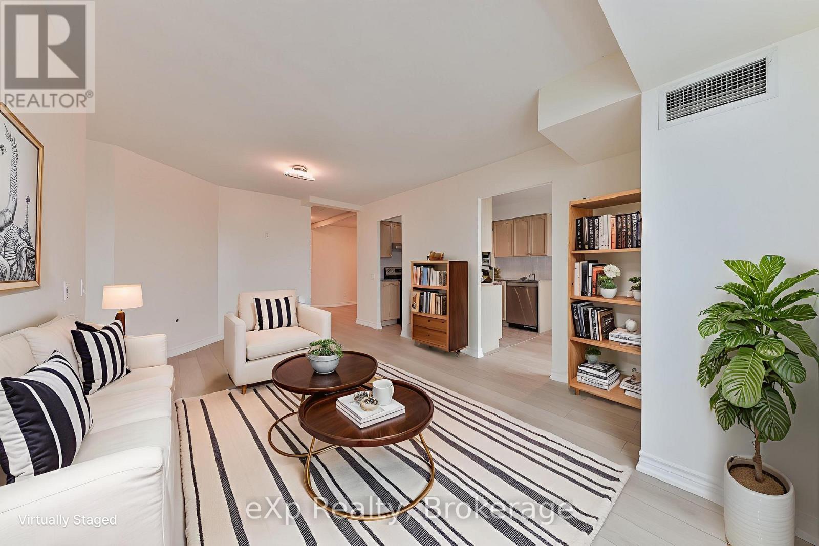 815 - 83 Borough Drive, Toronto, Ontario  M1P 5E4 - Photo 1 - E12179075