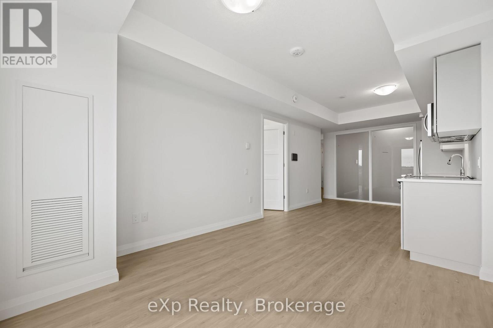 606 - 93 Arthur Street S, Guelph, Ontario N1E 0T3 - Photo 11 - X12186860