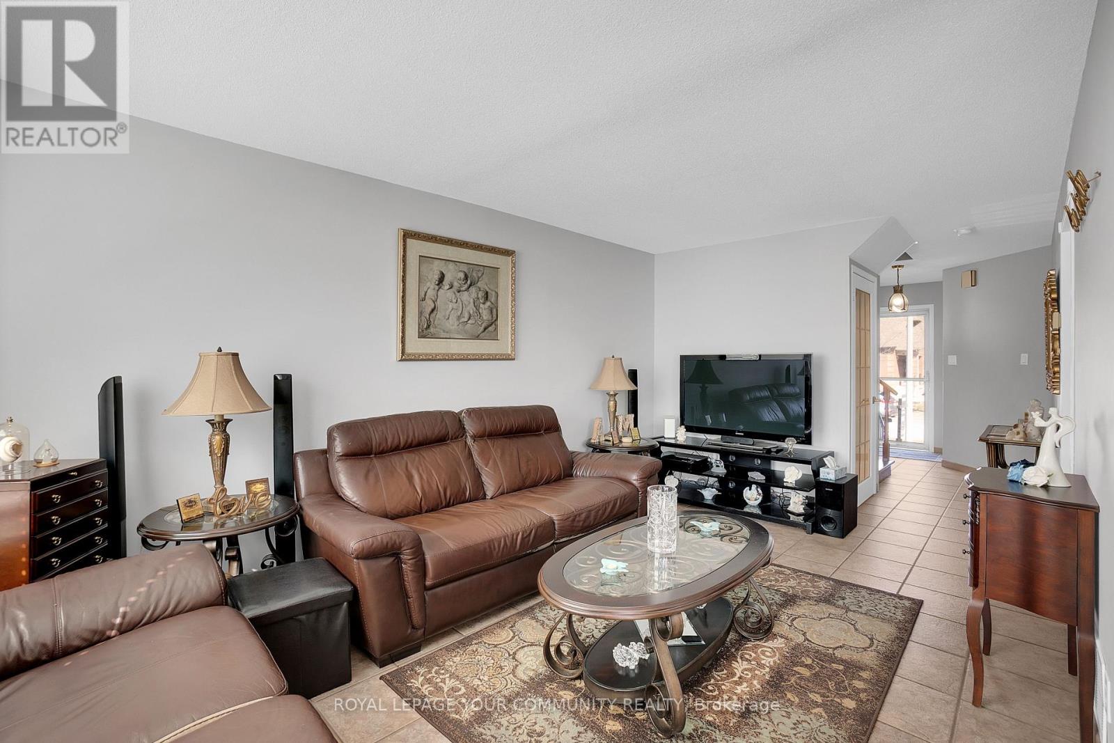 86 Islay Crescent, Vaughan, Ontario  L6A 2C1 - Photo 6 - N12206905
