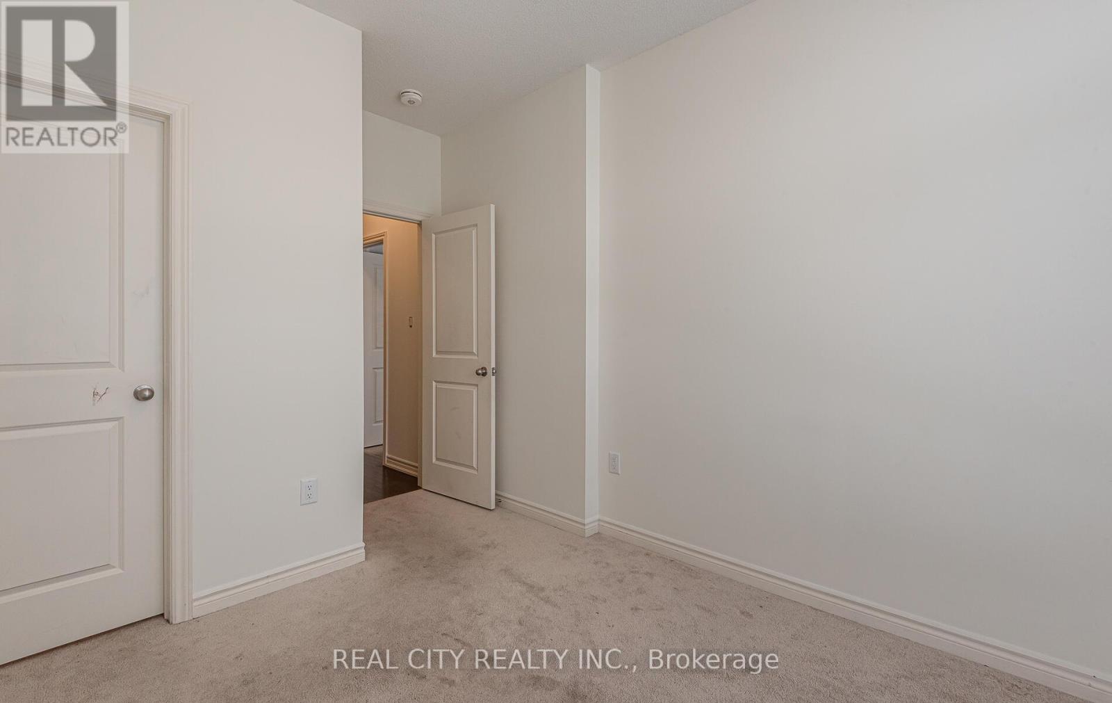10 Donald Ficht Crescent, Brampton, Ontario  L7A 5H8 - Photo 27 - W12115637