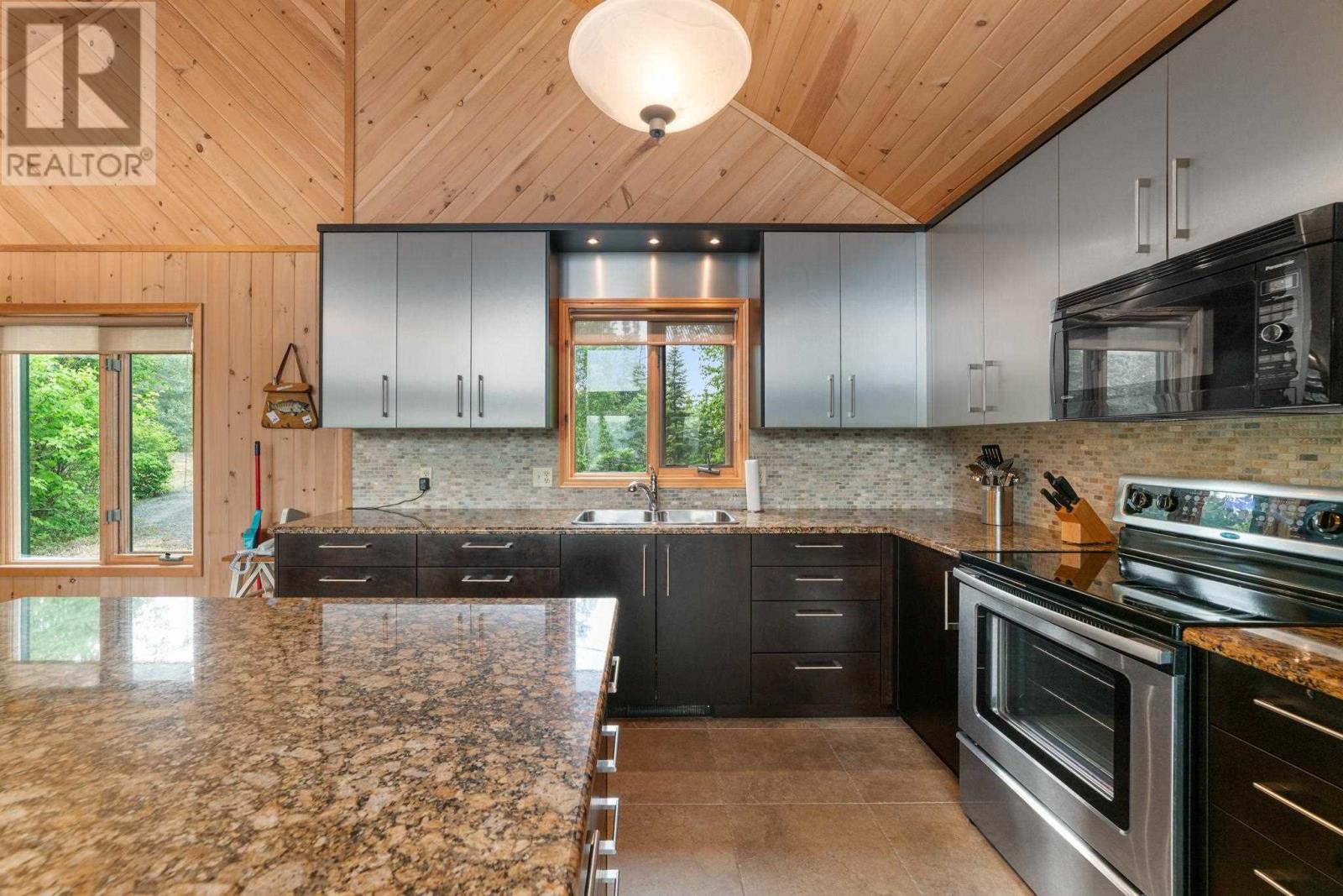 53 Lily Pad Bay, Kenora, Ontario  P0X 1C0 - Photo 11 - TB251596