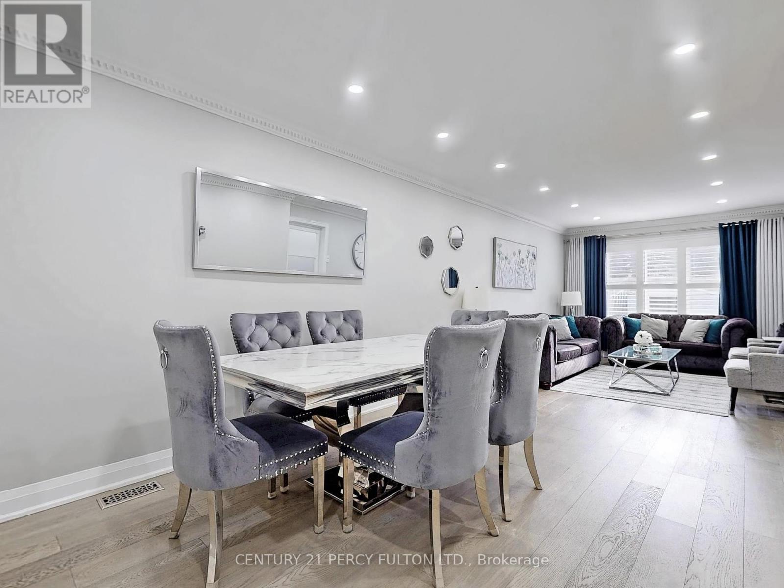74 Doubtfire Crescent, Markham, Ontario  L3S 3V4 - Photo 7 - N12207648