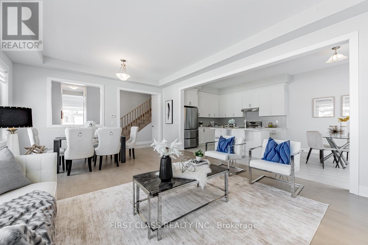 11 Godfrey Willis Drive, Markham, Ontario  L6C 3N2 - Photo 11 - N12207669