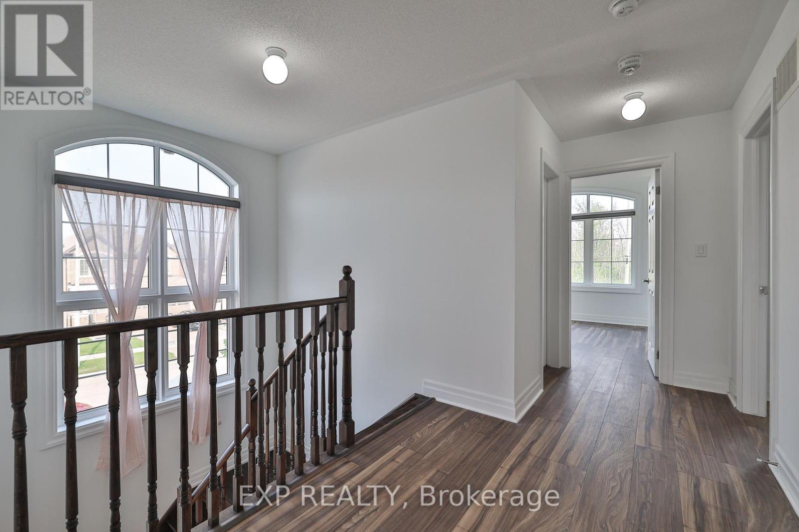 1487 Farrow Cres Crescent, Innisfil (Alcona), Ontario  L9S 0L6 - Photo 19 - N12207695