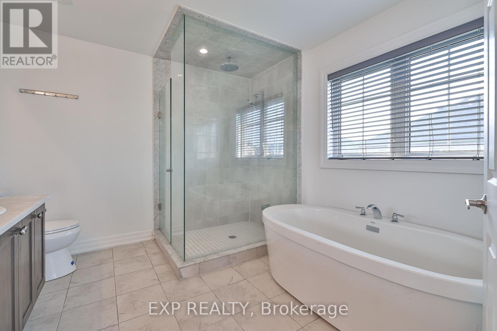 1487 Farrow Cres Crescent, Innisfil, Ontario  L9S 0L6 - Photo 25 - N12207695