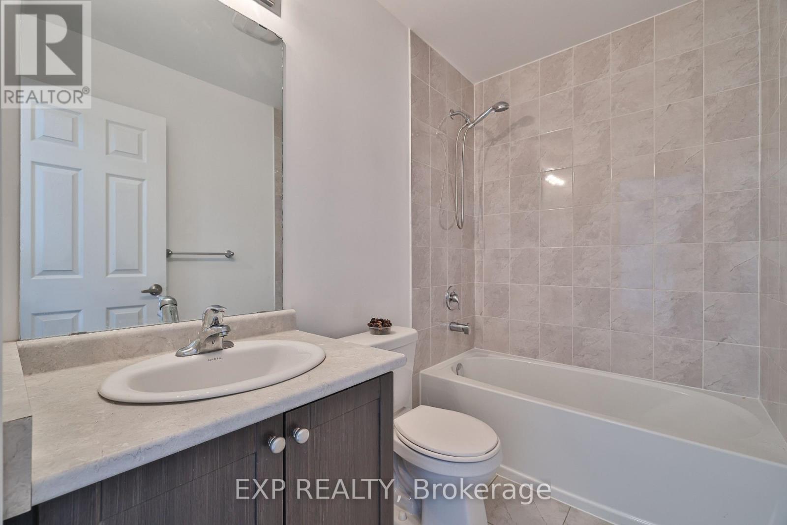 1487 Farrow Cres Crescent, Innisfil, Ontario  L9S 0L6 - Photo 27 - N12207695