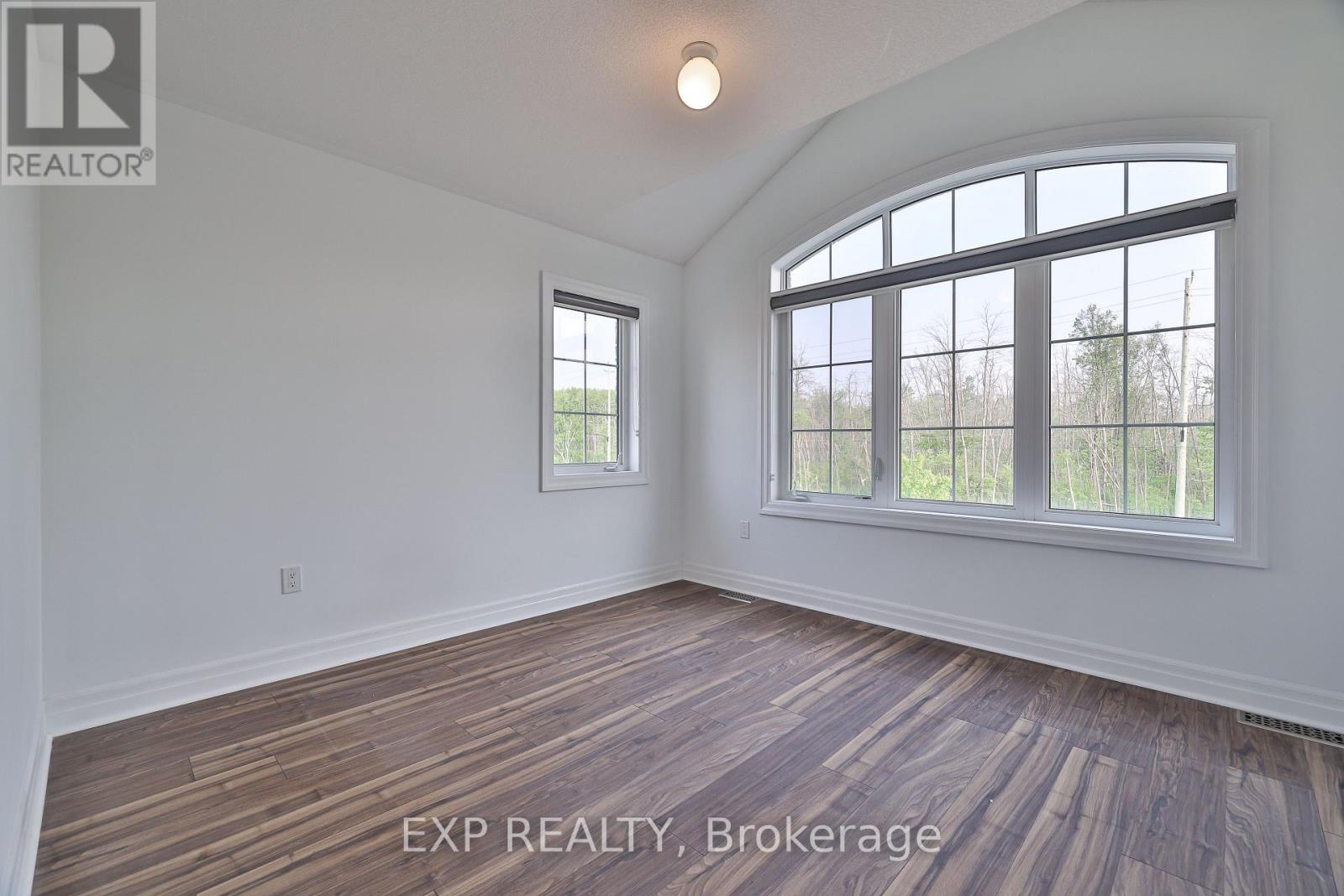 1487 Farrow Cres Crescent, Innisfil, Ontario  L9S 0L6 - Photo 28 - N12207695