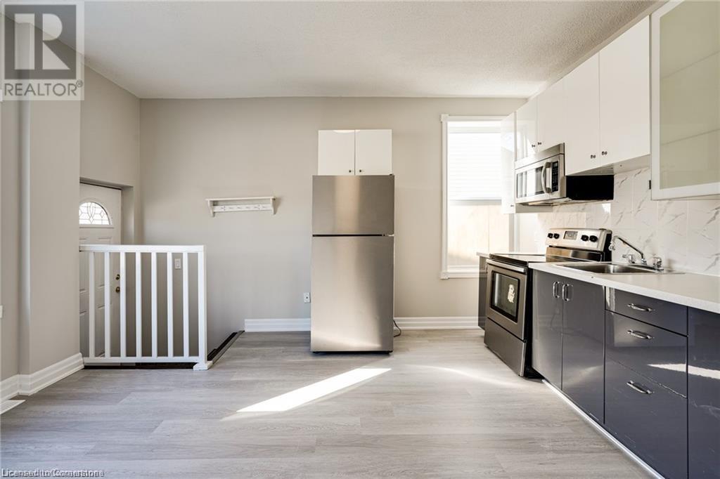 1164 Cannon Street E Unit# Main, Hamilton, Ontario  L8L 2K1 - Photo 3 - 40728182