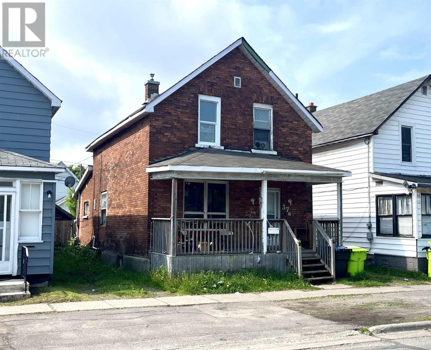 37 Cathcart St, Sault Ste. Marie, Ontario  P6A 1C9 - Photo 1 - SM251474