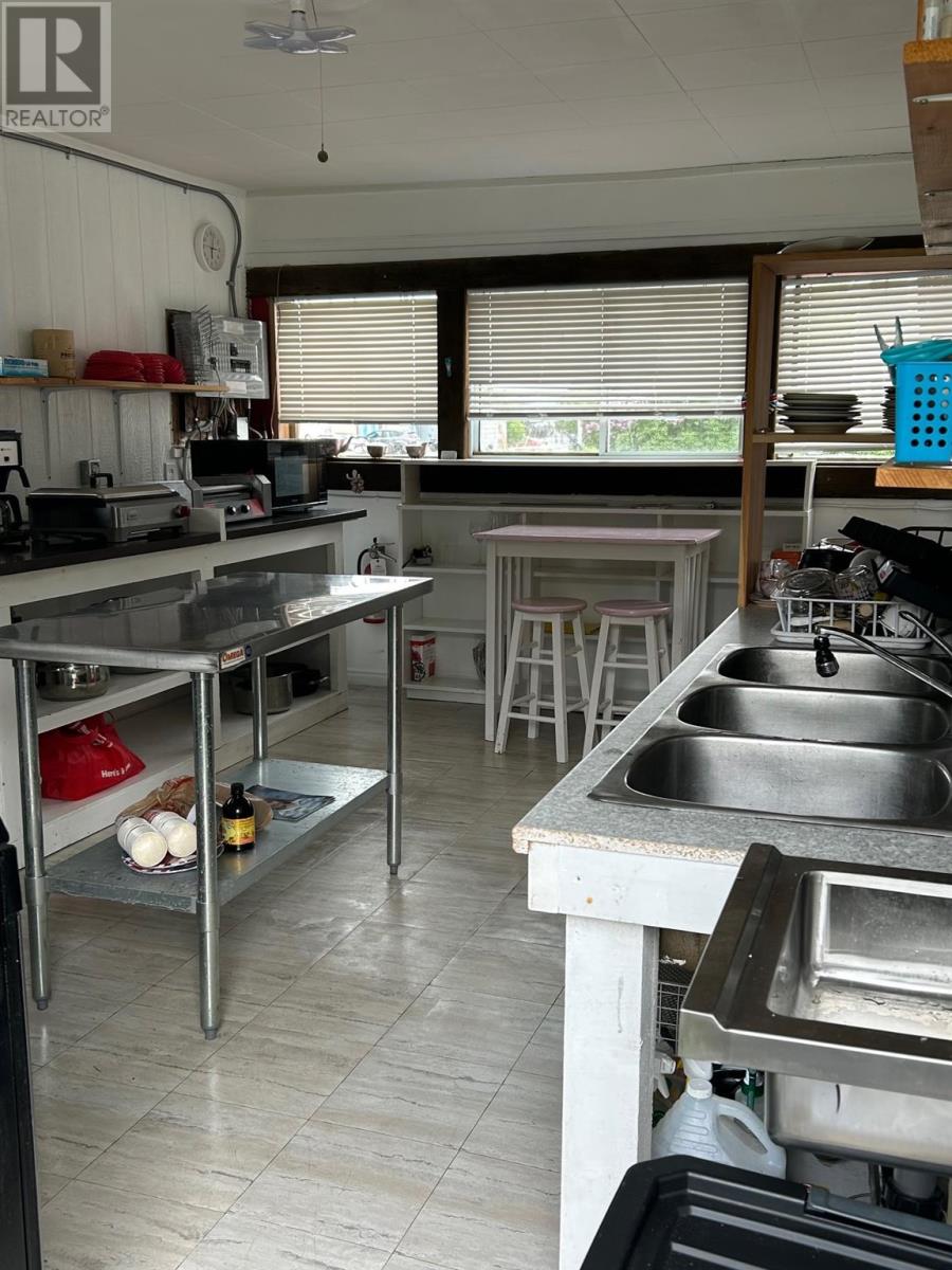 3112 Marks St, Hilton Beach, Ontario  P0R 1G0 - Photo 4 - SM251476