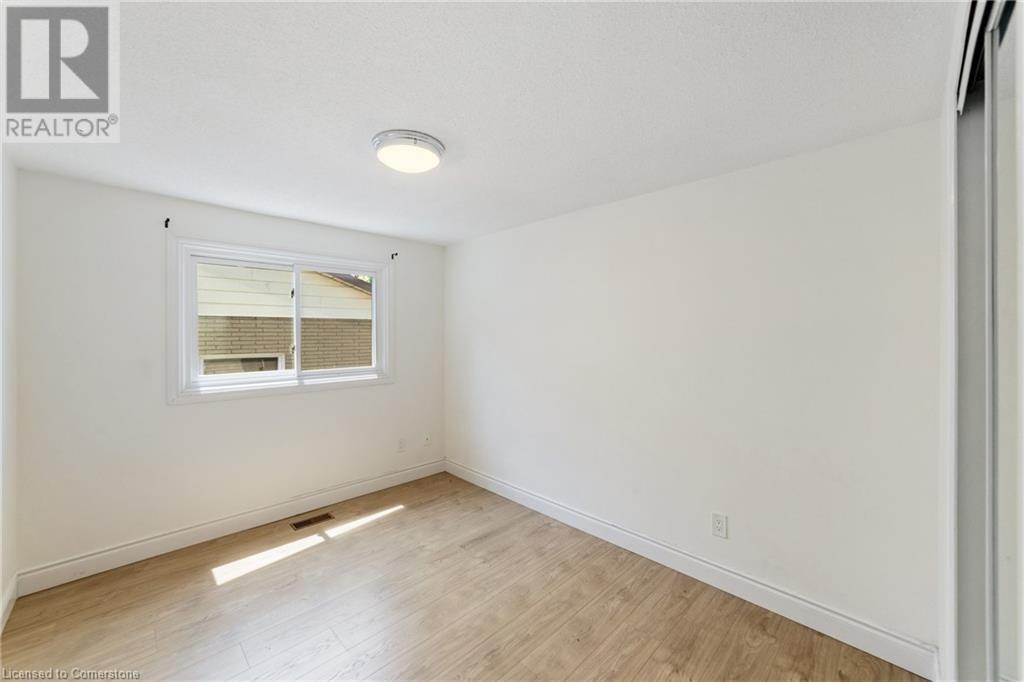9 Piper Place, Hamilton, Ontario  L9C 6X5 - Photo 9 - 40737312