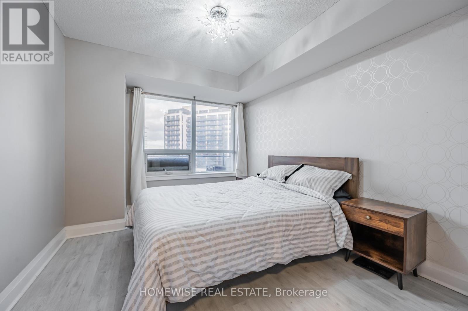 717 - 1070 Sheppard Avenue W, Toronto, Ontario  M3J 0G8 - Photo 10 - W12207634