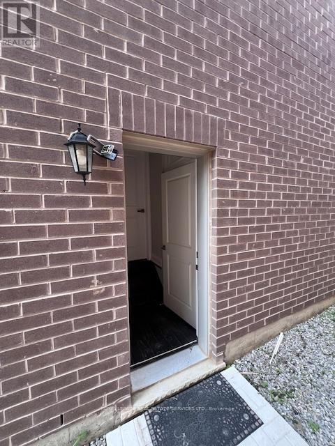 Basement - 600 Boyd Lane, Milton, Ontario  L9E 1W6 - Photo 11 - W12207643