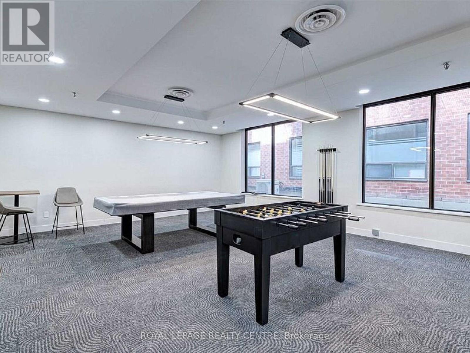 402 - 20 Southport Street, Toronto (High Park-Swansea), Ontario  M6S 4Y8 - Photo 35 - W12207700
