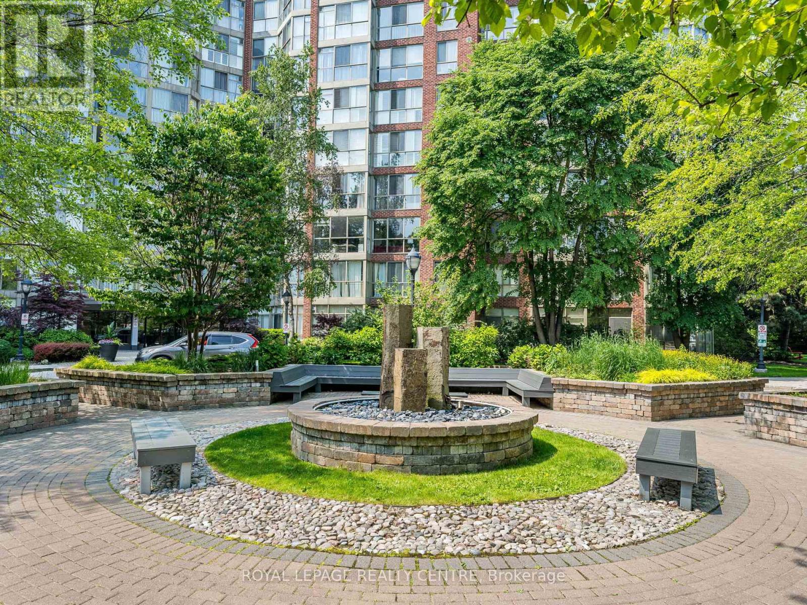 402 - 20 Southport Street, Toronto (High Park-Swansea), Ontario  M6S 4Y8 - Photo 49 - W12207700