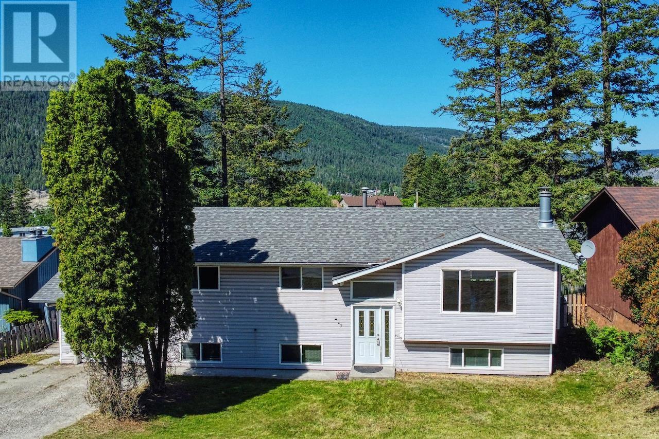 427 Midnight Drive, Williams Lake, British Columbia  V2G 4E4 - Photo 1 - R3013101