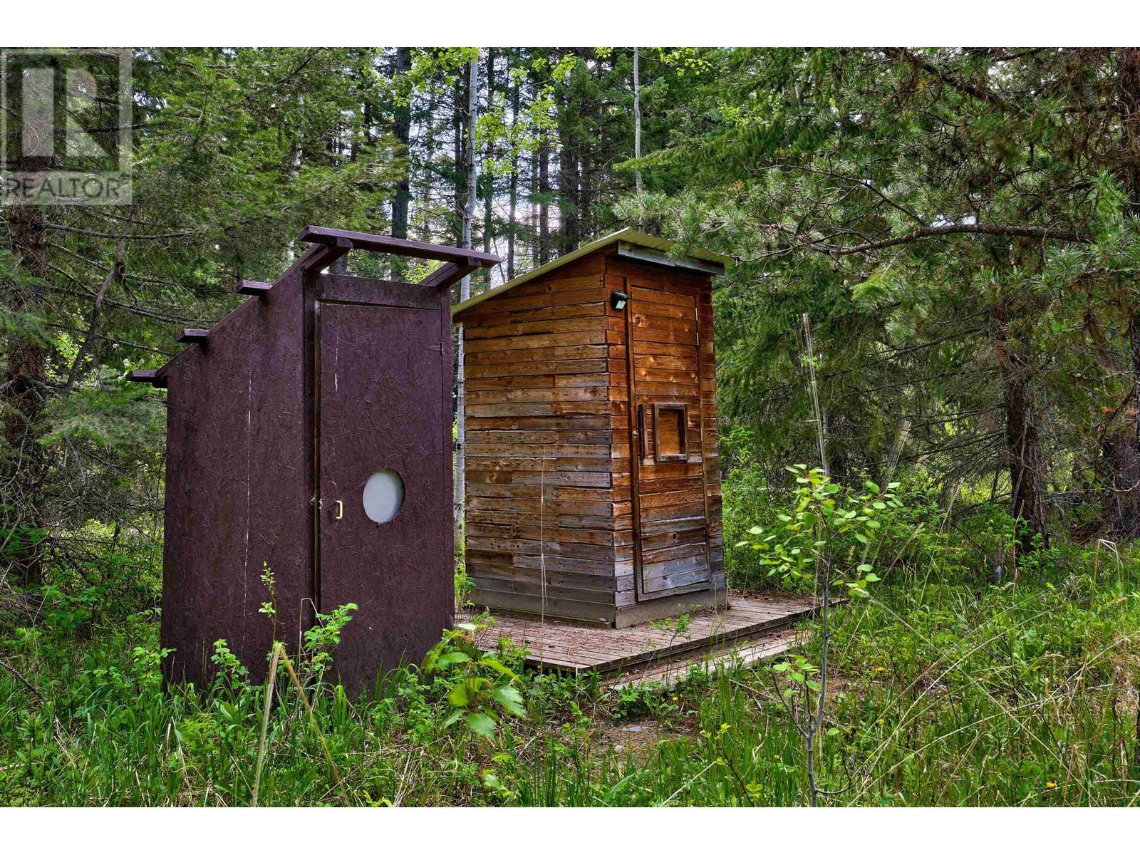 8157 N Bridge Lake Road, Bridge Lake, British Columbia  V0K 1X2 - Photo 5 - R3013088