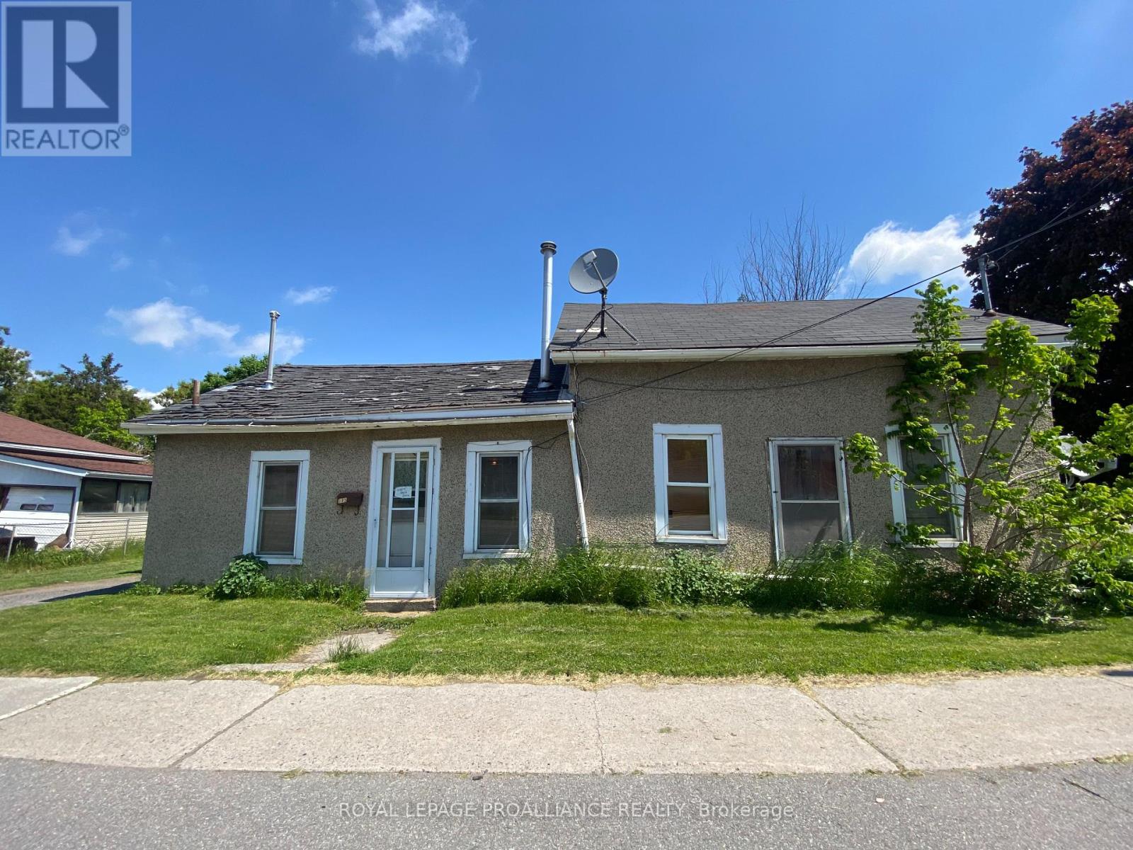 195 Belleville Road, Greater Napanee, Ontario  K7R 2R4 - Photo 5 - X12185618
