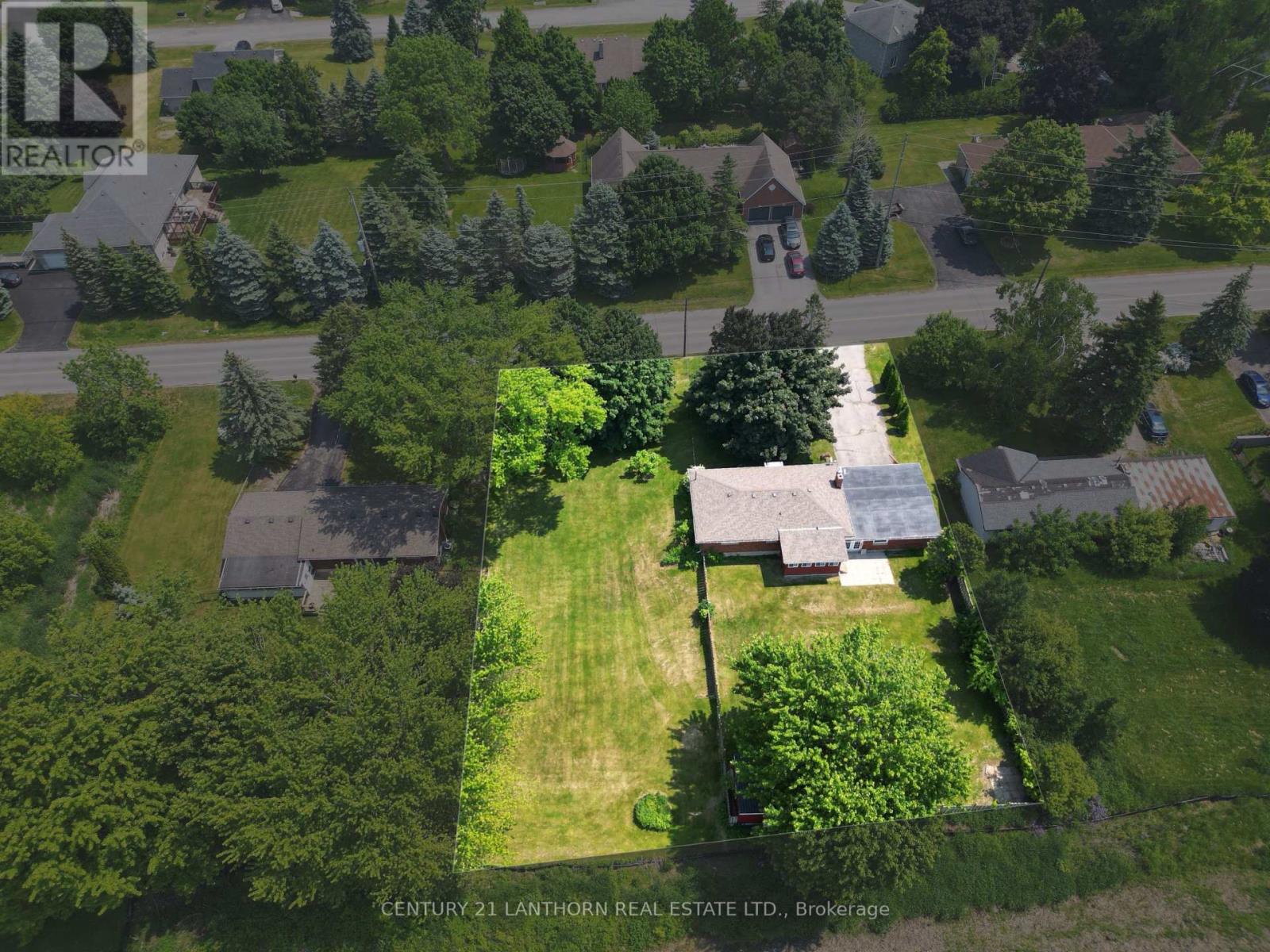151 Avonlough Road W, Belleville, Ontario  K8N 4Z2 - Photo 13 - X12190093