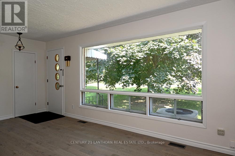 151 Avonlough Road W, Belleville, Ontario  K8N 4Z2 - Photo 24 - X12190093