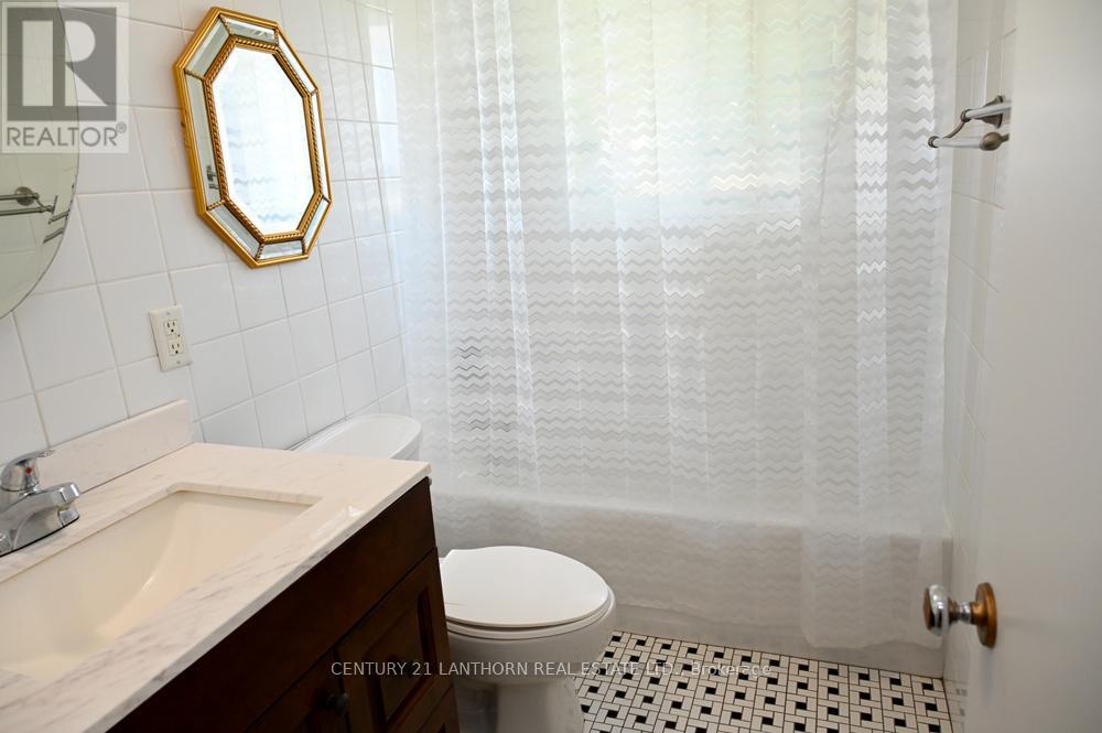 151 Avonlough Road W, Belleville, Ontario  K8N 4Z2 - Photo 22 - X12190093