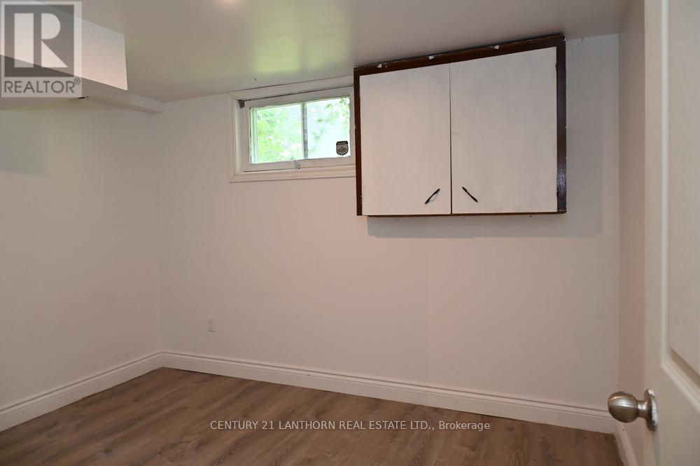 151 Avonlough Road W, Belleville, Ontario  K8N 4Z2 - Photo 38 - X12190093