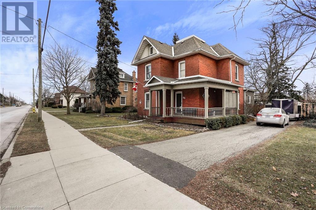Property at 66 KING Street E image 3